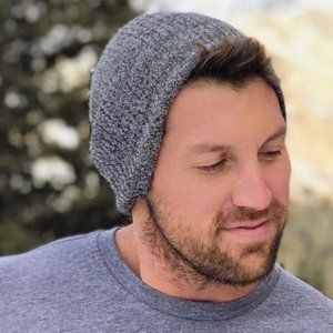 NEW Men's or Unisex Knit Beanies Light Gray